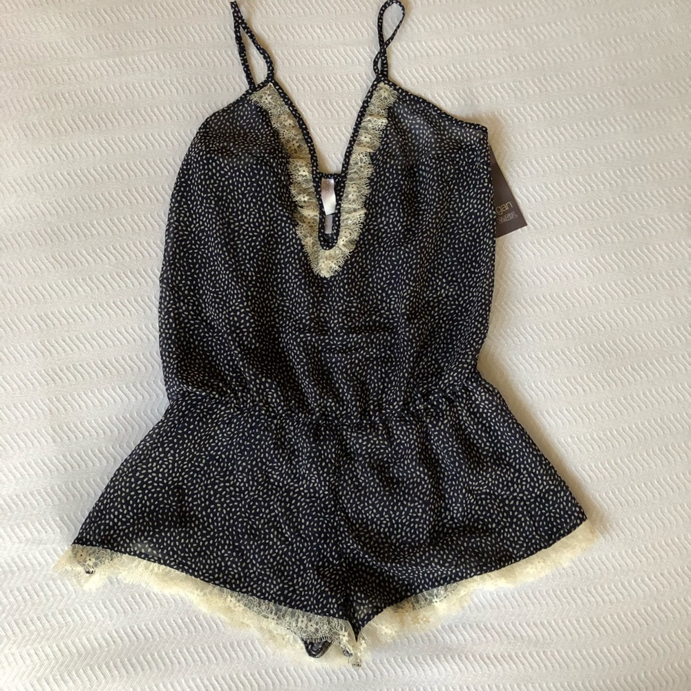 Gilligan & O’Malley Polka Dot Romper XS NWT